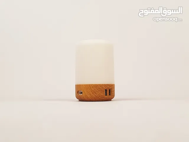 مصباح مكتبي يعمل باللمس