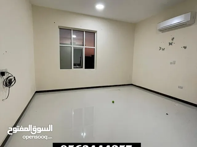 61 m2 Studio Apartments for Rent in Al Ain Zakher