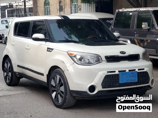 2016 كيا سول Standard