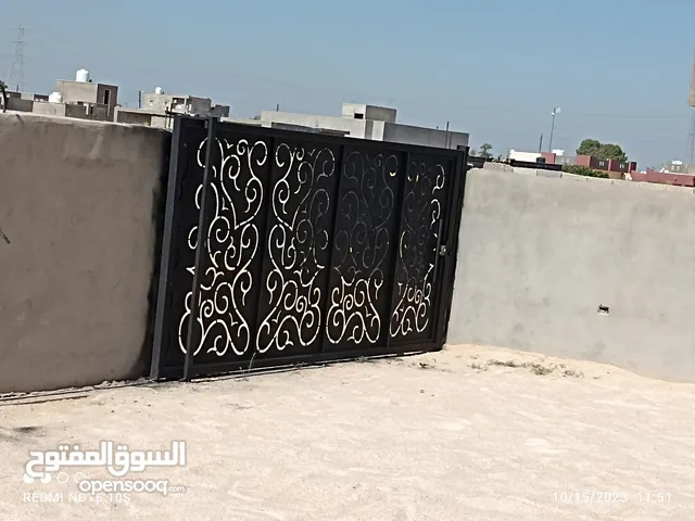 330 m2 More than 6 bedrooms Townhouse for Sale in Tripoli Wadi Al-Rabi