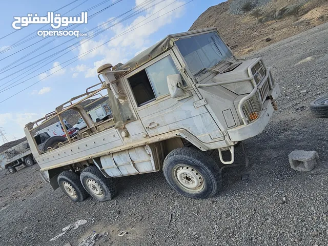 Used Mercedes Benz Other in Muscat