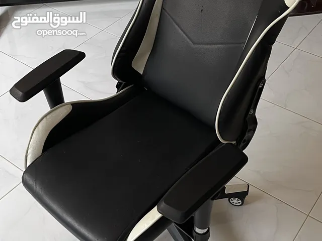 كرسي قيمنق مريح