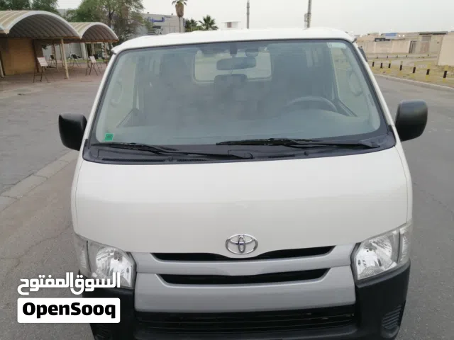 2022 تويوتا هايس Cargo