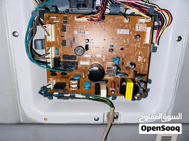 لوحة كهرباىية تلاجة هيتاشي أربعة أبواب