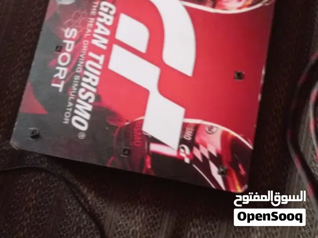 بلايستيشن 4 سليم اصدار 12/52مستعمل استعمال سنتين
