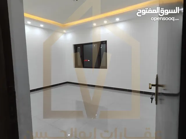 350 m2 More than 6 bedrooms Townhouse for Rent in Basra Other