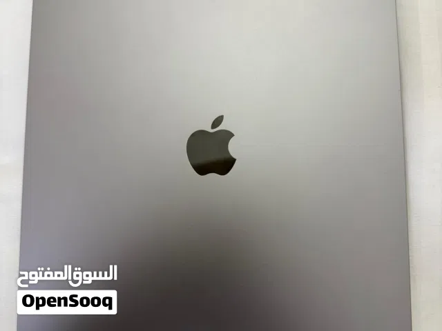 Apple iPad Air 128 GB in Muscat