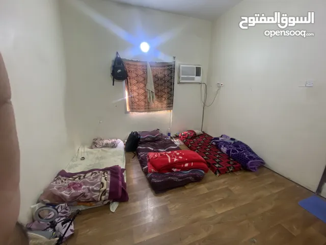 ROOM FOR RENT FOR BACHELORS IN RIFFA 90 BD WITH EWA