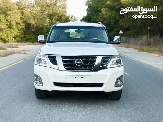 Nisan patrol platinum 2015 GCc V8 5.6 km-127k neat and clean excellent condition single owner