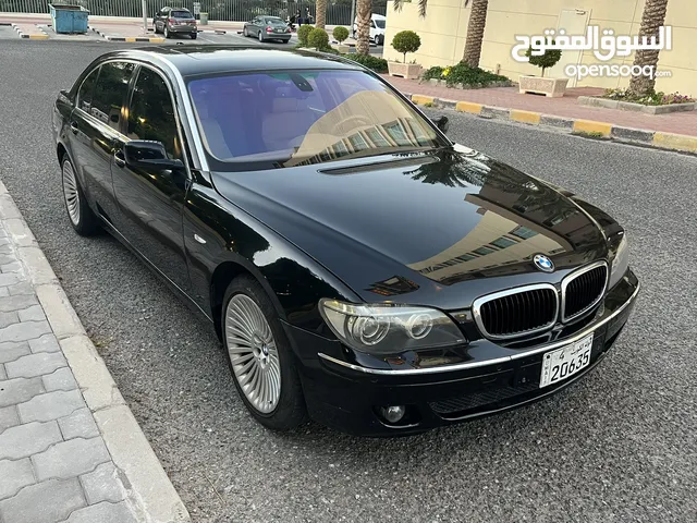 BMW 7 Series 2007 in Hawally