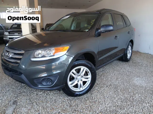 Used Hyundai Santa Fe in Benghazi