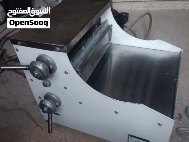 عجانة و فتاحة عجين صناعة سورية