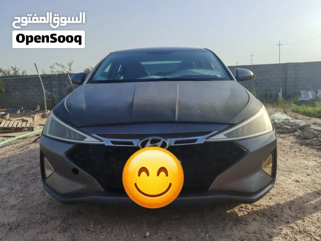 النترا وارد امريكي 2019 ماشيه 11300ميل مبدل بنيد وجاملغ محرك دوش 2000