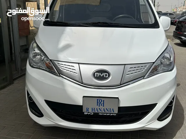 BYD VAN T3 موديل 2024 ( كهربائية بالكامل )