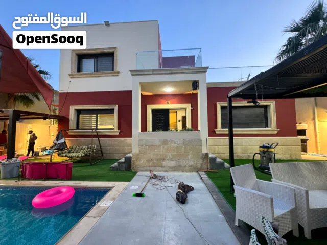 شاليه للبيع مستقل في جنوب الشونة بمساحة أرض 400 متر، مع مبنى حديث من طابقين بمساحة 180 متر