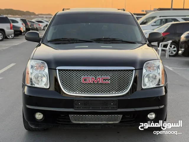 Used GMC Yukon in Sharjah