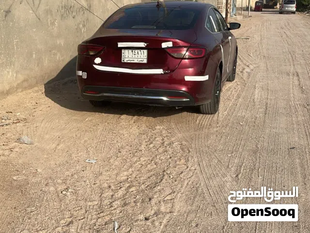 2016 كرايسلر 200 200C