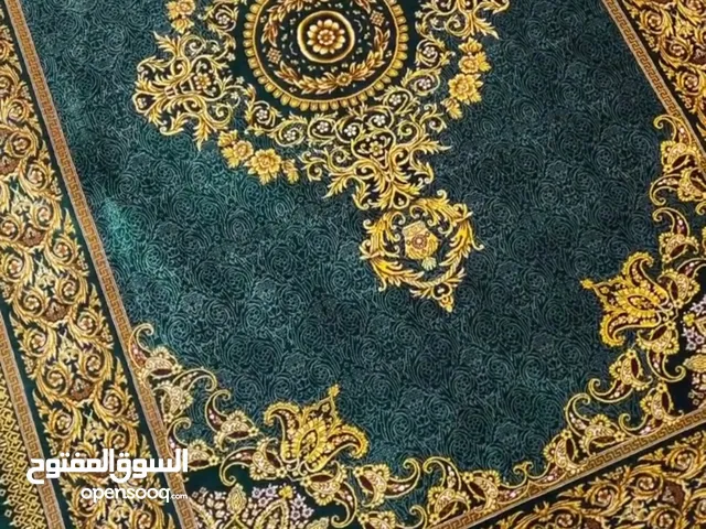 سجاد حرير يدوي فاخر – صناعة إيرانية أصيلة