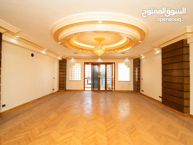 228 m2 3 Bedrooms Apartments for Sale in Alexandria Laurent