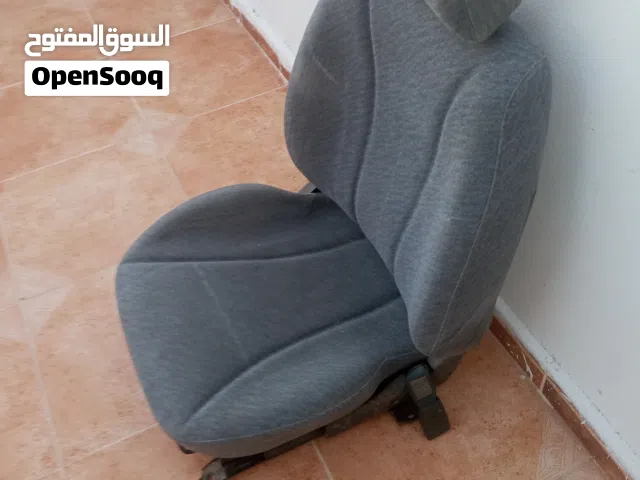 كرسي افانتي يمين امامي 97