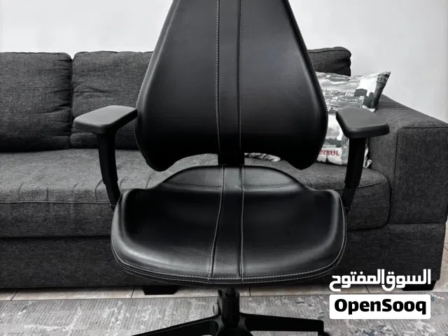 كرسي جيمينج IKEA GRUPPSPEL بحالة ممتازة مثل الجديد بسعر مميز