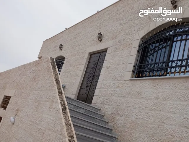 420 m2 More than 6 bedrooms Townhouse for Sale in Zarqa Other