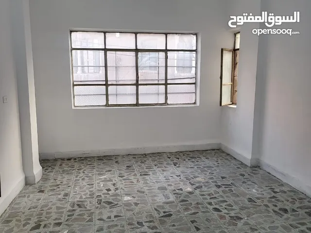 2 m2 3 Bedrooms Apartments for Rent in Zarqa Al Souq