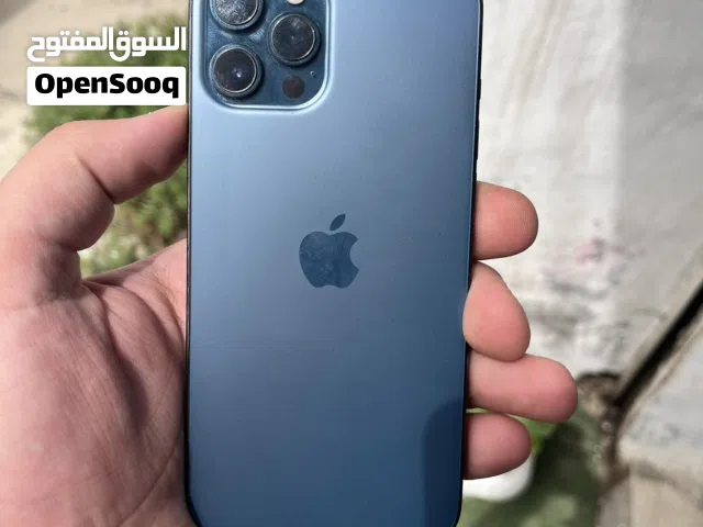 ايفون 12 بروماكس