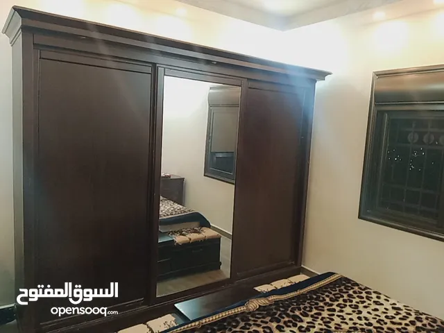 خشب لاتية كامل