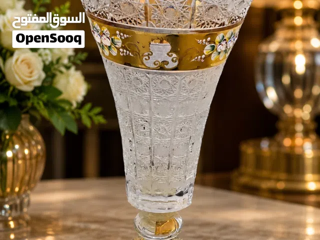 فازة كريستال يوهيمي تشيكي  24%pbo قطعة فنية متميزة  ارتفاعها 40 سم