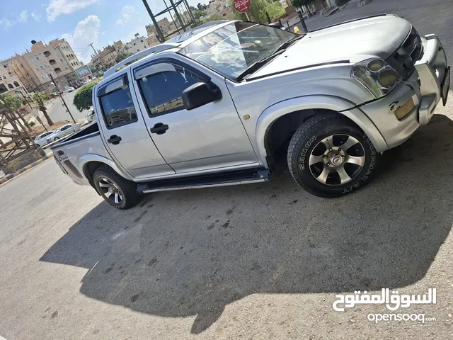 Used Isuzu D-Max in Jerash