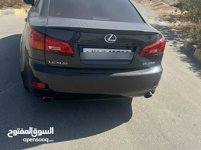 Used Lexus IS in Sharjah