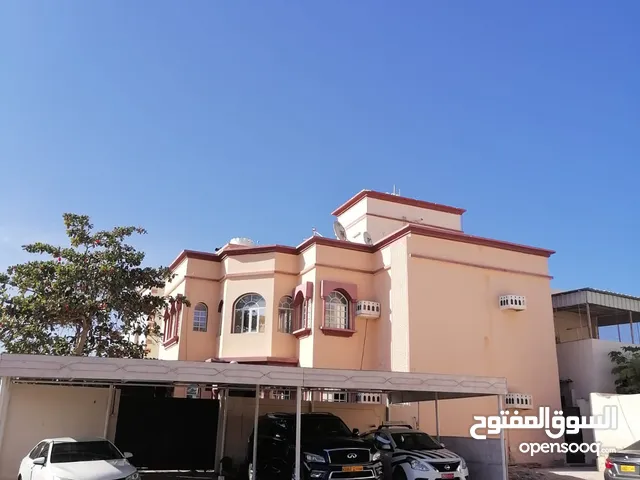 250 m2 5 Bedrooms Townhouse for Sale in Muscat Seeb