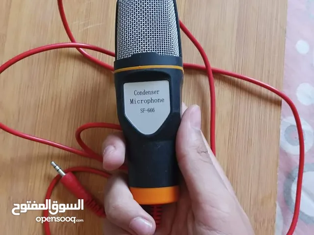 مايكروفون sf-666 جديد بحالة جيدة جدا لأجهزة الكمبيوتر بسلك طويل يصل ل2متر بجودة صوت عاليه الدقة