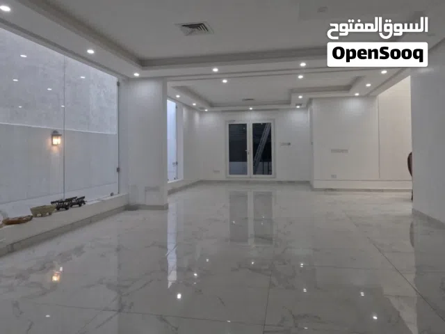 للإيجار في المهبولة - برجين فاخرين - الإيجار  شامل الخدمات  نص الإعلان:  شقق سكنيي فاخرة للإيجا