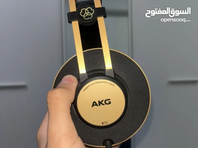 AKG K92 studio headphones like new