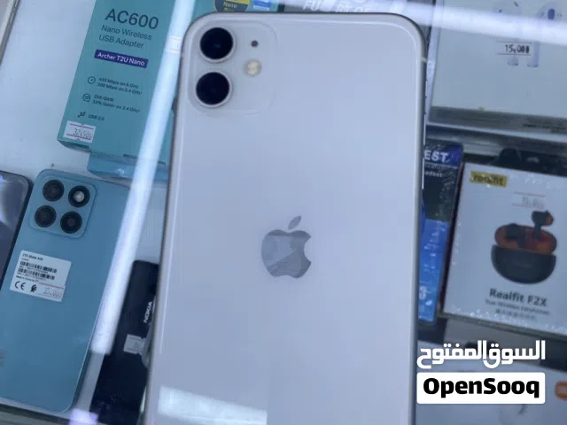 Apple iPhone 11 128 GB in Al Batinah