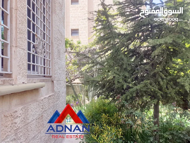 500m2 4 Bedrooms Villa for Sale in Amman Al Rabiah