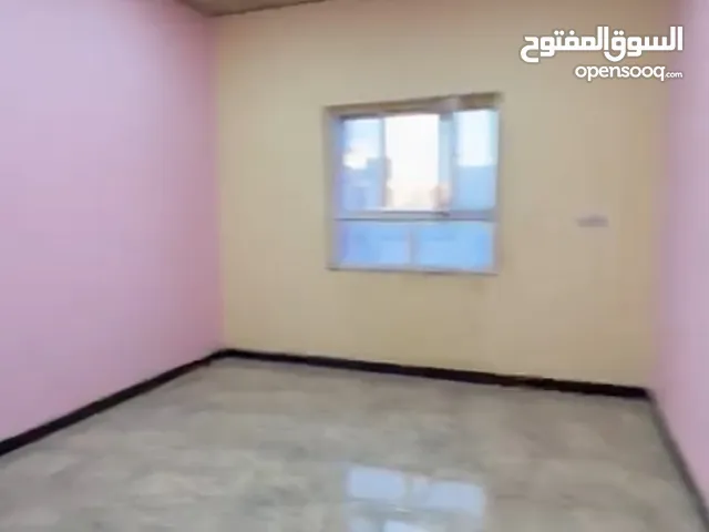 Unfurnished Clinics in Basra Juninah