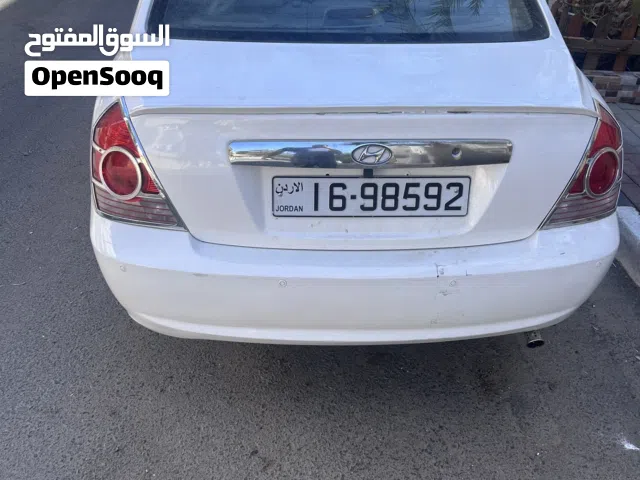 2005 هيونداي اكسنت Standard