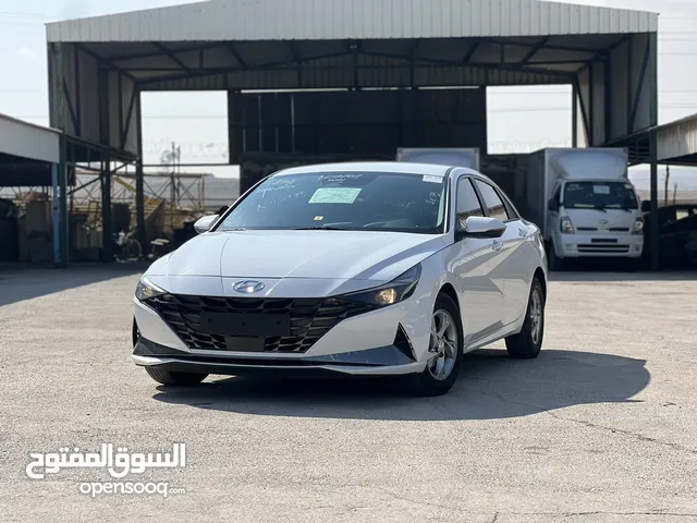 هيونداي افانتي بنزين 2021 وارد كوري