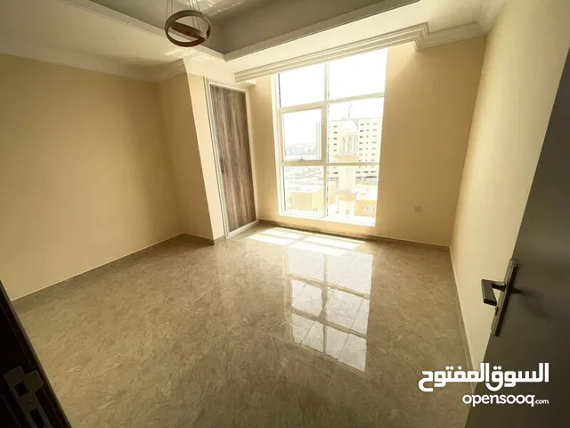 2700 ft 3 Bedrooms Apartments for Rent in Ajman Al Rawda