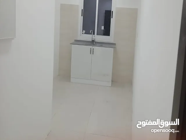 for rent A small apartment in East Riffa with electricity