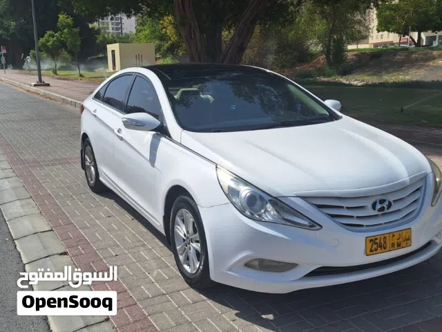 hyundai Sonata saloon car 2011 GCC