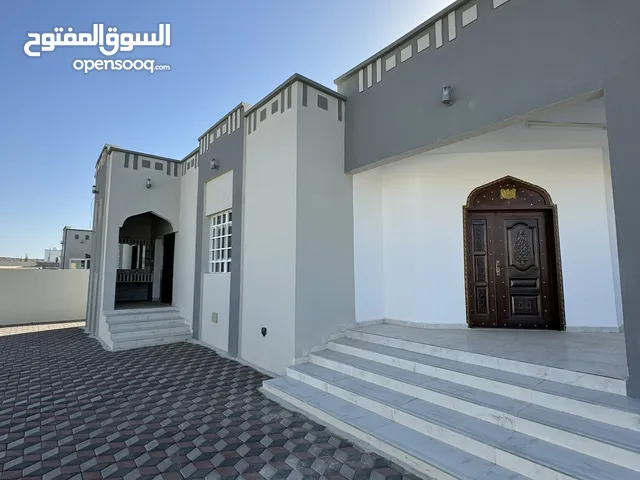 270 m2 3 Bedrooms Townhouse for Sale in Al Dhahirah Ibri