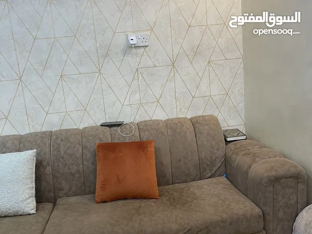 للبيع كنب بحاله جيد جداً