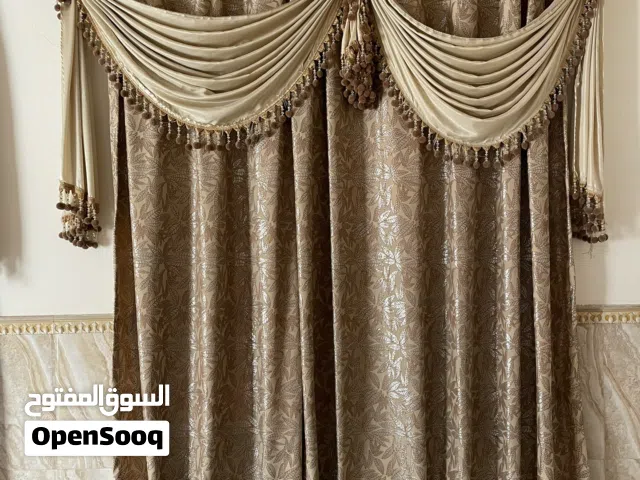 ستائر للبيع (قطعتان)