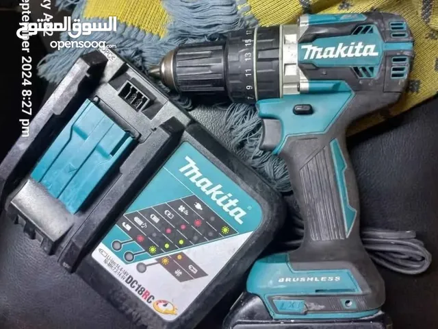 درل ماكيتا  makita  اصلي  مستعمل بحال الوكالة  شاحن اصلي  .  . . . . . . . . .drellmakita