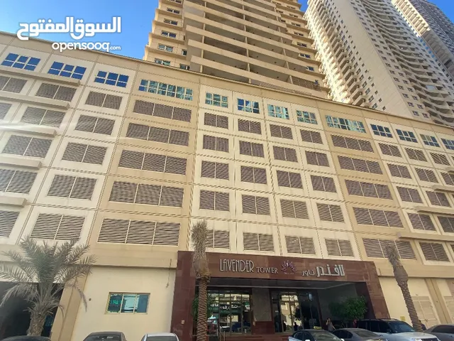 #1للبيع شقة غرفة وصالة في لافندر تاور، مدينة الإمارات موقع مميز بإطلالة مفتوحة على شارع الشيخ محمدبن