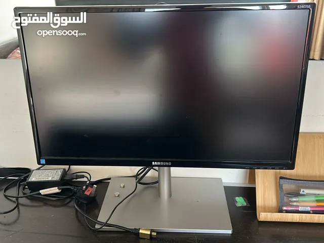 Samsung 24 Inch Monitor. 1080. Works perfectly.